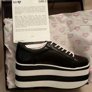 rocket dog platform sneakers